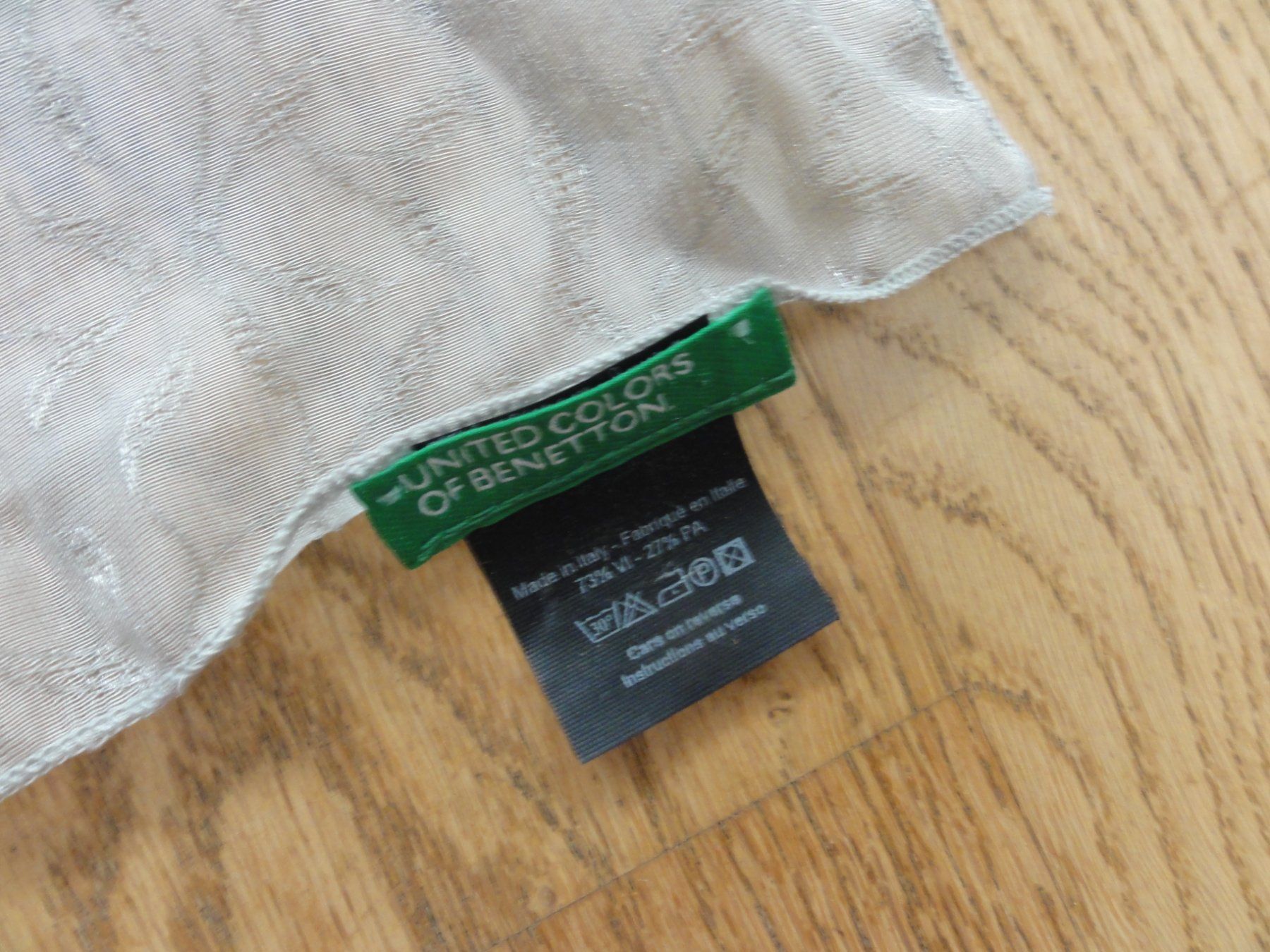 Benetton Foulards, Tücher & Schals: Foulard, Benetton – Gebraucht aus Riedholz von Taweva 2
