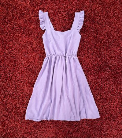 Kleid aus Italien, neu und ungetragen, lila