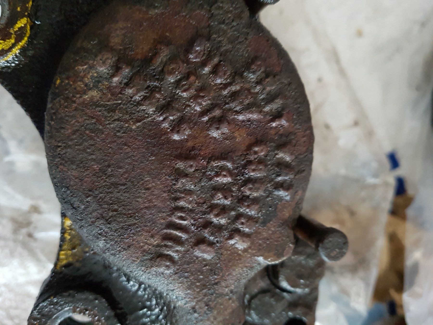Tutti pezzi di ricambio auto: Bremszangen Set vorne/hinten. – Usato da Belp venduto da Guadalupe84 4