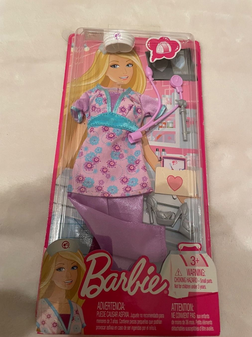 Poupées: BARBIE DOKTOR OUTFIT – Neuf avec emballage d'origine à Zürich par venusandmars 1