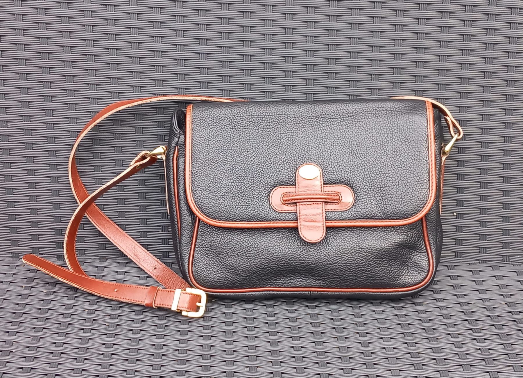 Taschen für Damen: Vintage Leder Handtasche von Matras – Gebraucht aus Winterthur von Jopf1 4