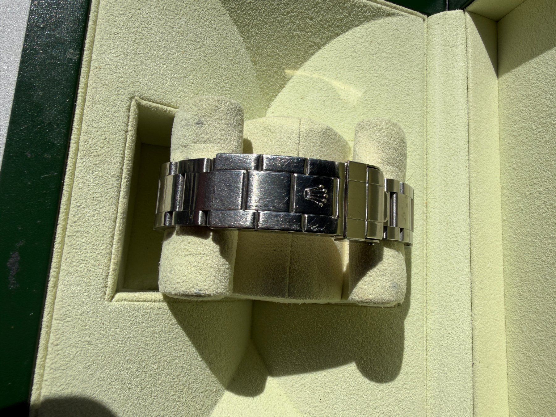 Rolex Orologi: Rolex Submariner date 40mm 2009 – Usato da Vuadens venduto da 0vomaltine 4