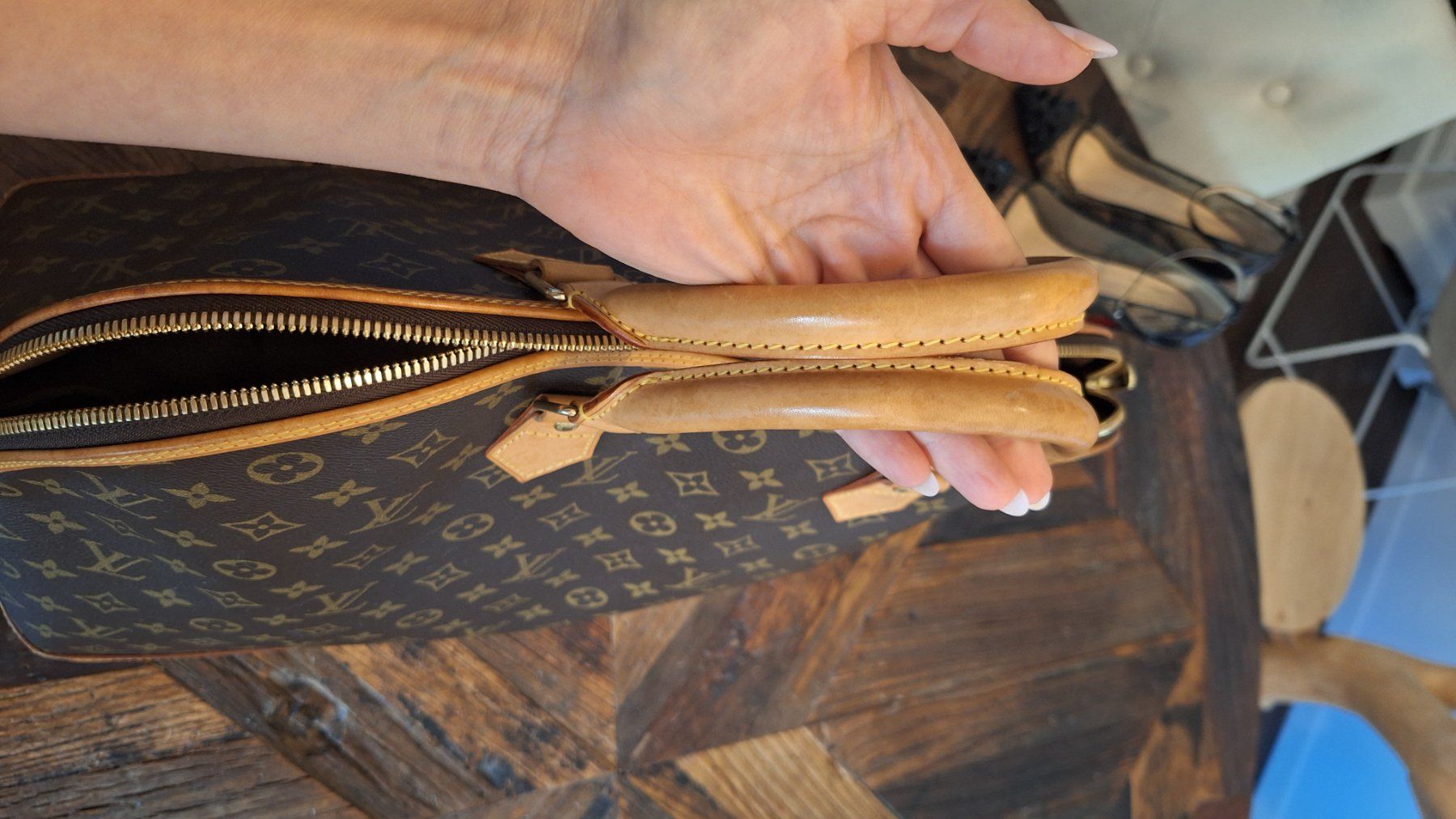 Louis Vuitton Taschen für Damen: Louis Vuitton Alma Voyage – Gebraucht aus Baar von Natalita8510 6
