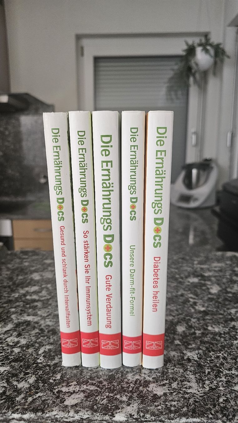 Libri: Die Ernährungs DOCS, 5 Bücher! – Usato da Sugiez venduto da Adi2172 1