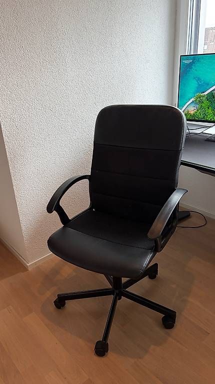 Stühle: Bürostuhl Drehstuhl – Gebraucht aus Regensdorf von lhyseni