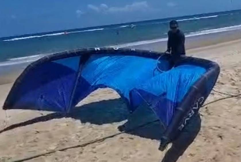 Aquilone: Kitesurf North Carve 2022 9 m2 tbe  – Usato da Plan-les-Ouates venduto da Flo101