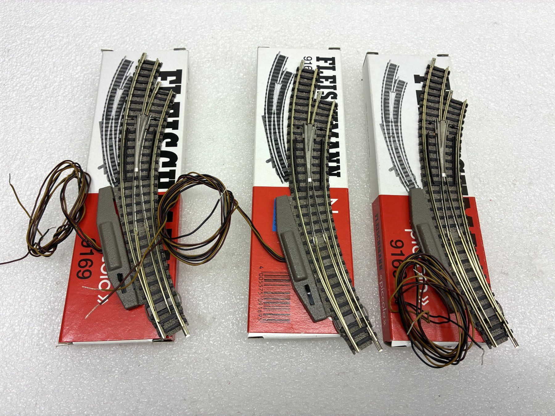 Fleischmann Modelleisenbahnen: Fleischmann 9169 N: elektrische Bogenweiche rechts - geprüft – Gebraucht aus Thun von retoolinoo 3