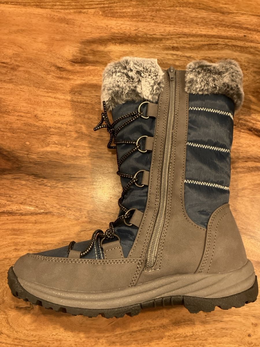 Chaussures filles: Winterschuhe neu gr 36 – D'occasion à Weissbad par Praxedis_P51 1