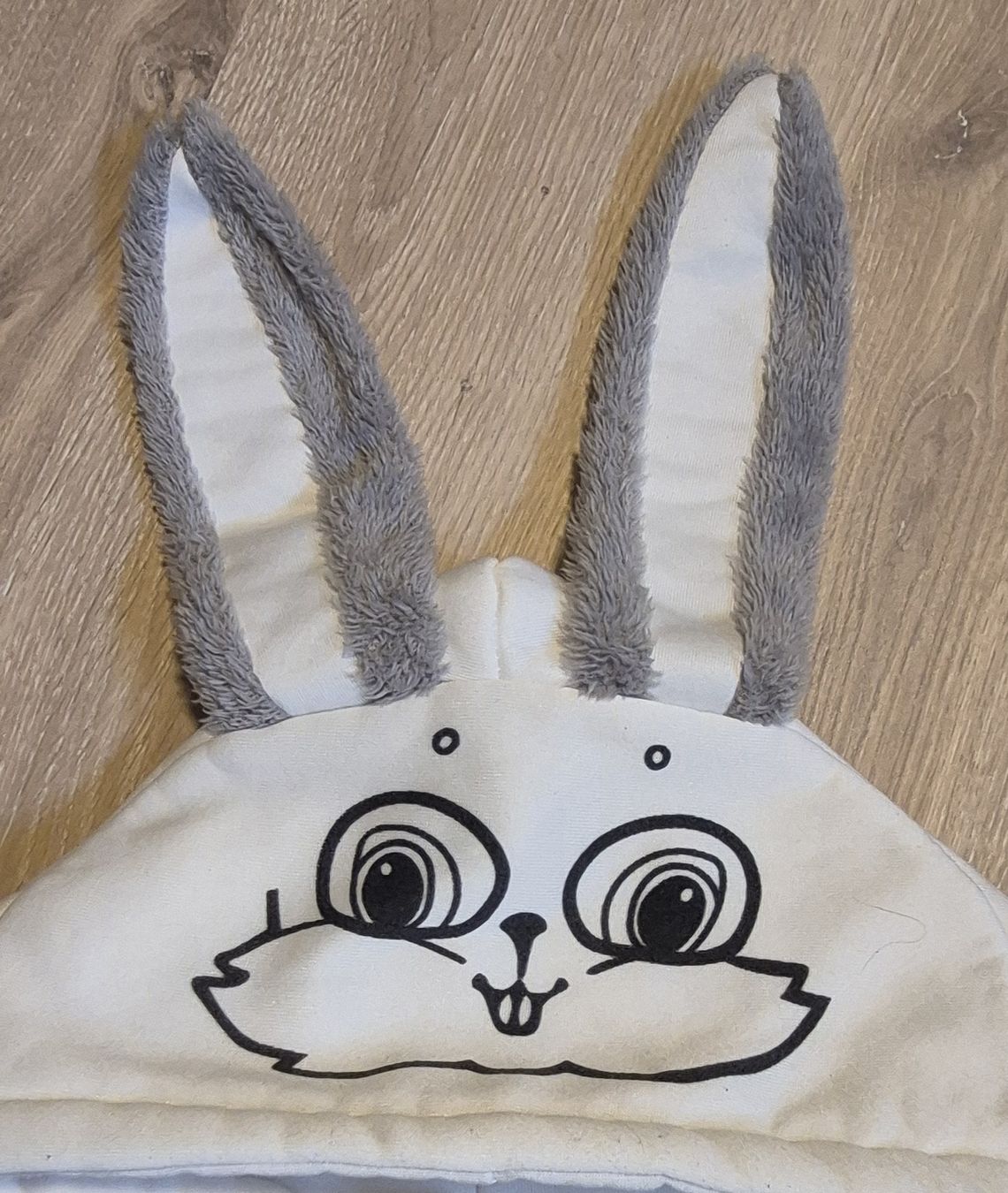 Maglioni & Felpe: packs de deux pulls lapin blanc et rose  – Usato da Yvonand venduto da Melia_Bee 4
