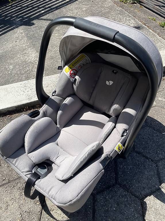 Seggiolini per auto: Babyschale Autositz Joie i-Gemm 2 – Usato da Luterbach venduto da lea_j8t2 4