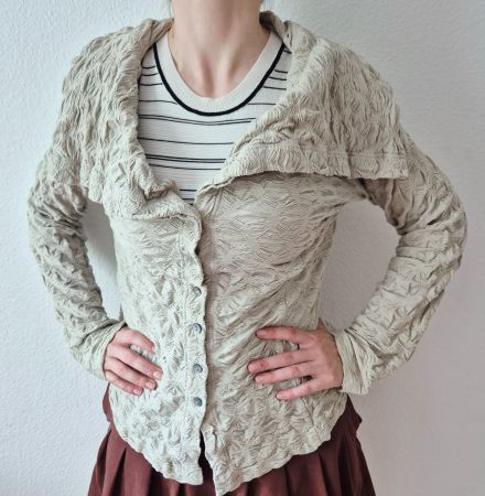 JACKE SWITZERLAND THE SWISS LABEL 44 L , TOP ZU ROCK MARELLA