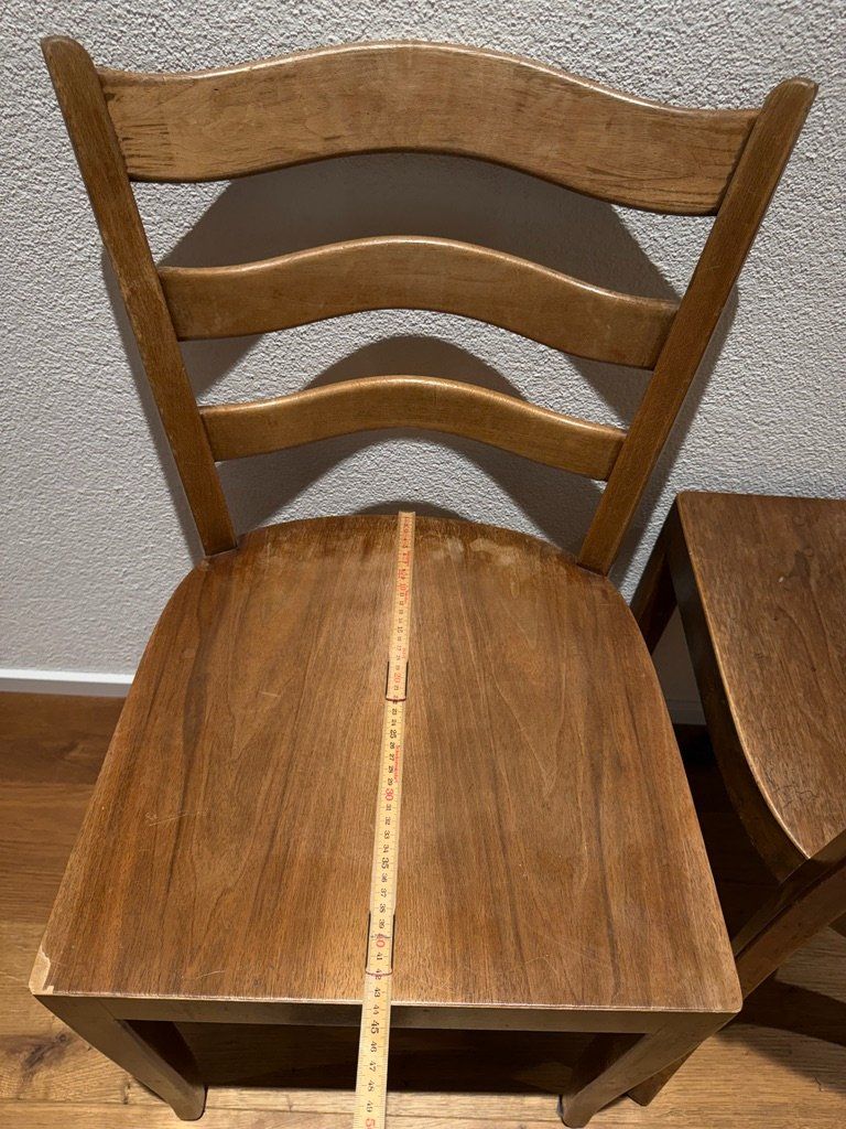 Stühle: 2 Holzstühle ab 1 CHF – Gebraucht aus Jona von swissfamilystore 5