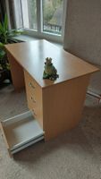Schreibtisch , Bürotisch , Basteltisch ,Tisch mit Korpus
