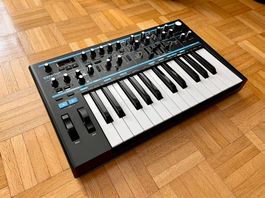 Novation Bass Station II + Custom Case