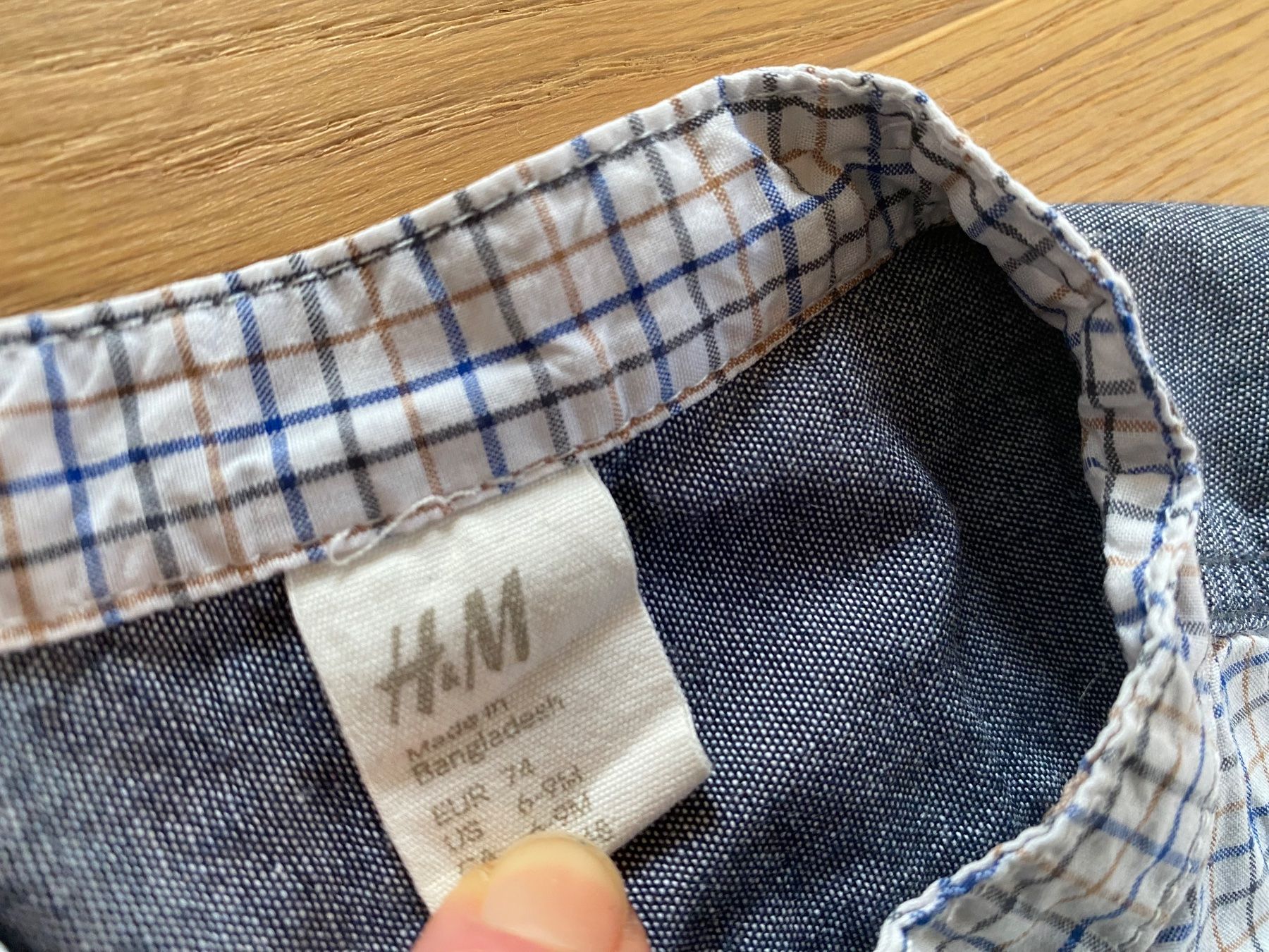 H&M Camicie, T-shirt & Polo: Herziges Hemdchen H&M 74 – Usato da Einsiedeln venduto da PaedeK84 2