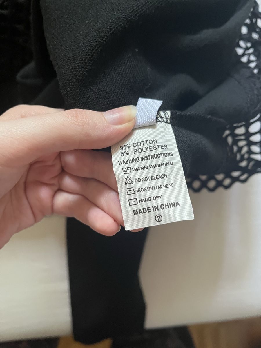 Pullover & Sweatshirts: Alternative / Emo / Grunge Crop Hoodie – Gebraucht aus Richterswil von Letha_Brown 3