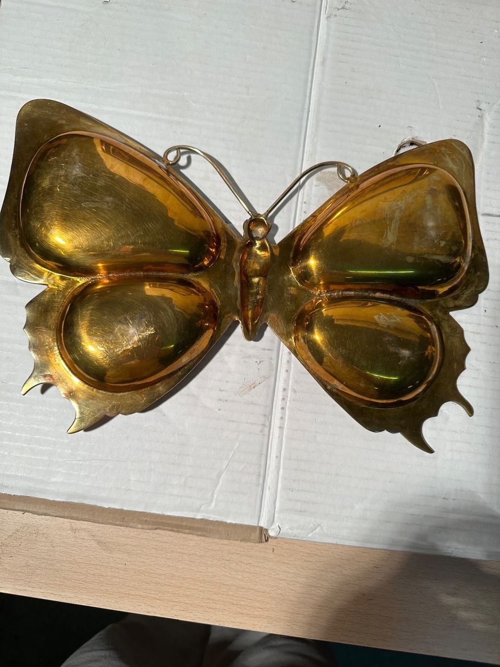 Alle Dekorationen: Papillon en étain vintage antique – Gebraucht aus Lausanne von artnouveau04