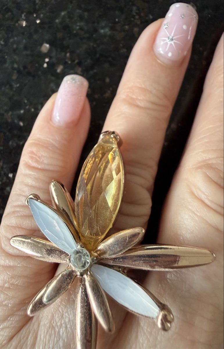 Anelli: Statement Ring mit Blumen Design, ideal für den Sommer! – Nuovo (secondo la descrizione) da Lyss venduto da Sibella56