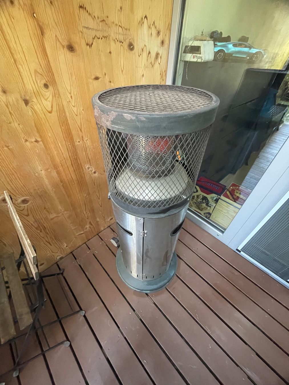 Radiatori: Heizstrahler MIT Gasflasche, Inklusive! – Usato da Hindelbank venduto da Bluey2 4