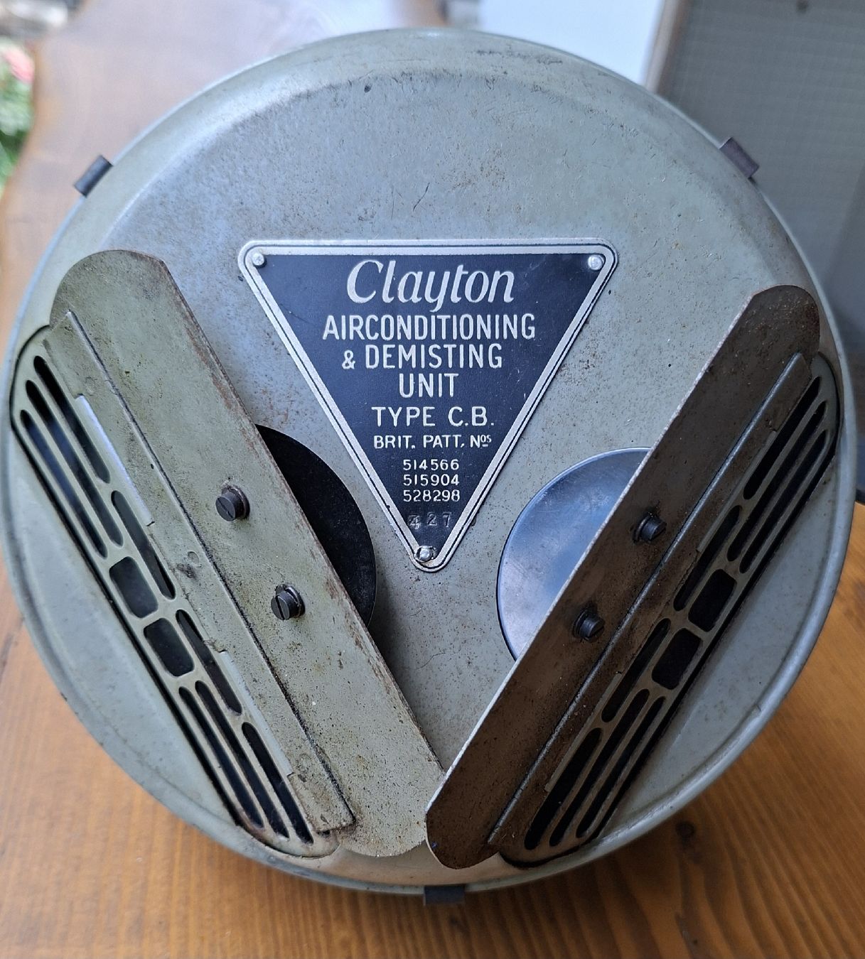 Radiatori: Clayton Oldtimer Airconditioning & Demisting Unit (C.B.) – Difettoso da Uerkheim venduto da Rick1973 1