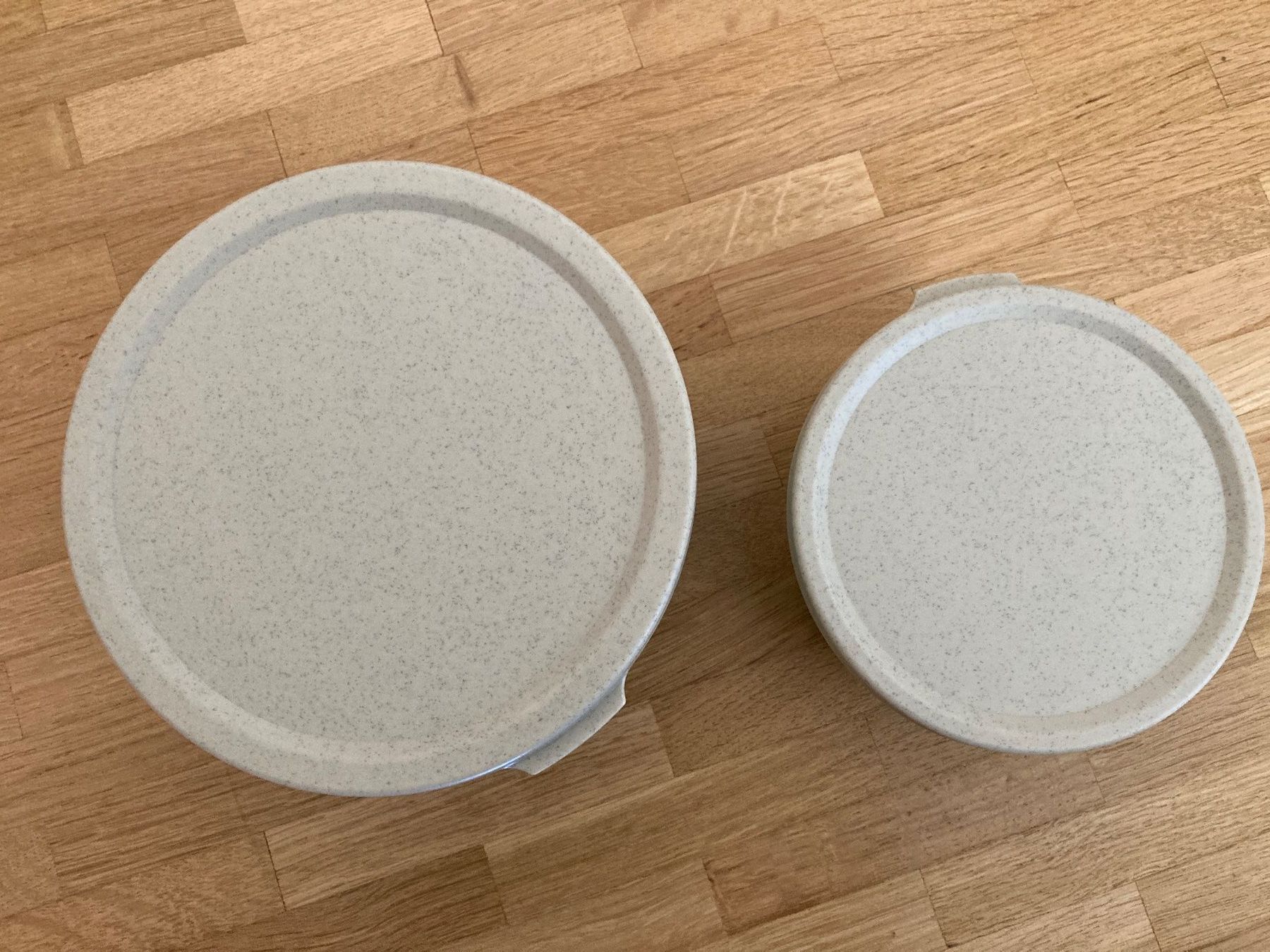 Koziol Contenitori & Simili: 2er Set Behälter mit Deckel von Koziol NEU – Nuovo e nell'imballaggio originale da Winterthur venduto da Quilterin 1