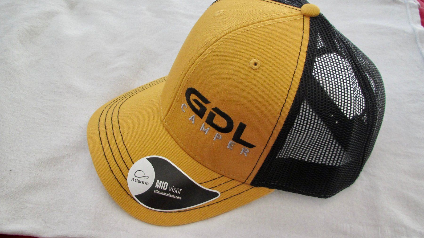 Copricapi, berretti & cappellini: CASQUETTES GDL CAMPER.NEUVE – Nuovo (secondo la descrizione) da Murten venduto da Selliot