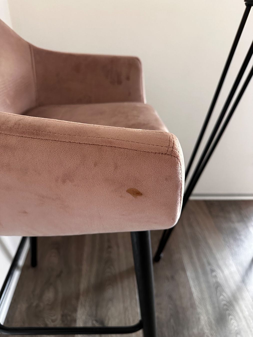 Tischset: Bartisch und 4 Stühle – Gebraucht aus Dübendorf von bol_h67v 3