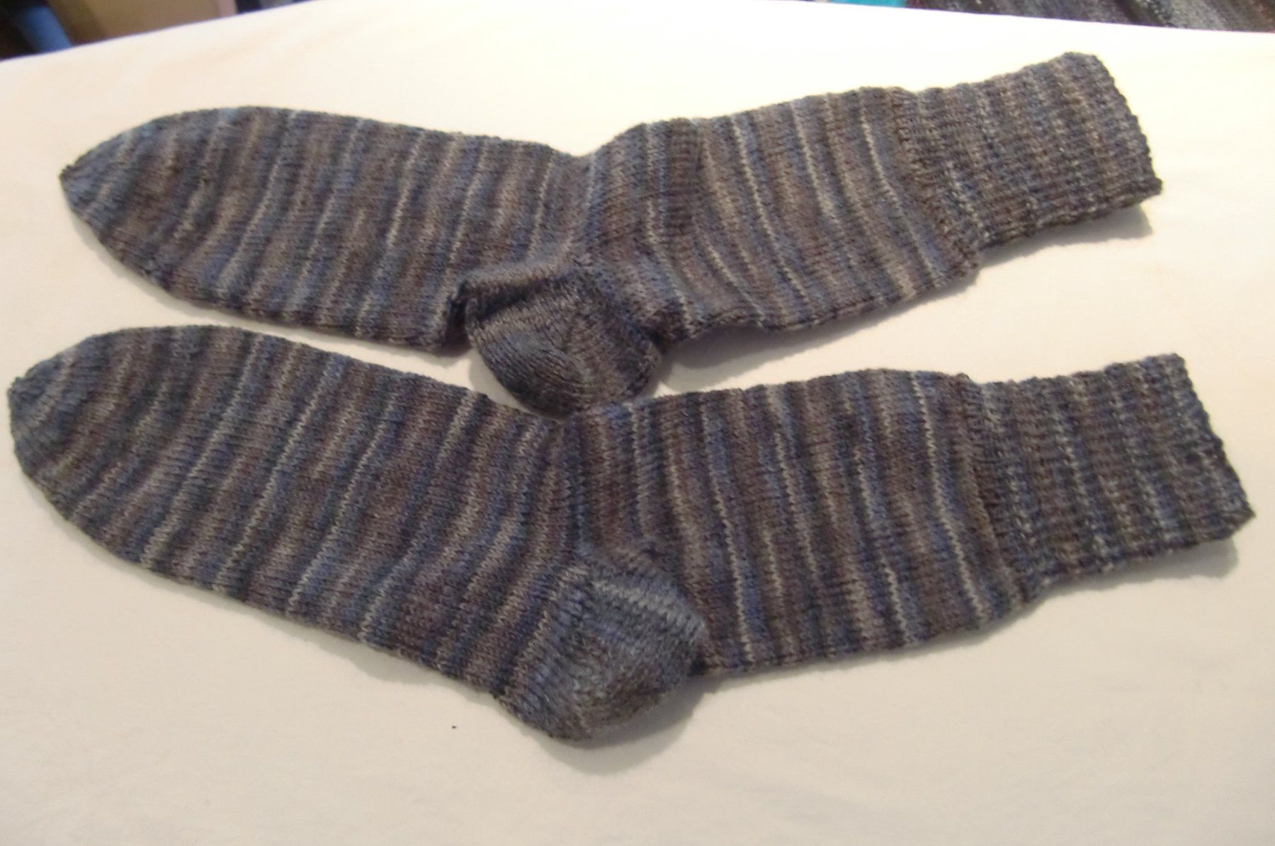 Socken: handgestrickte Socken Grösse 42/43 – Neu und originalverpackt aus trüllikon von marie2004