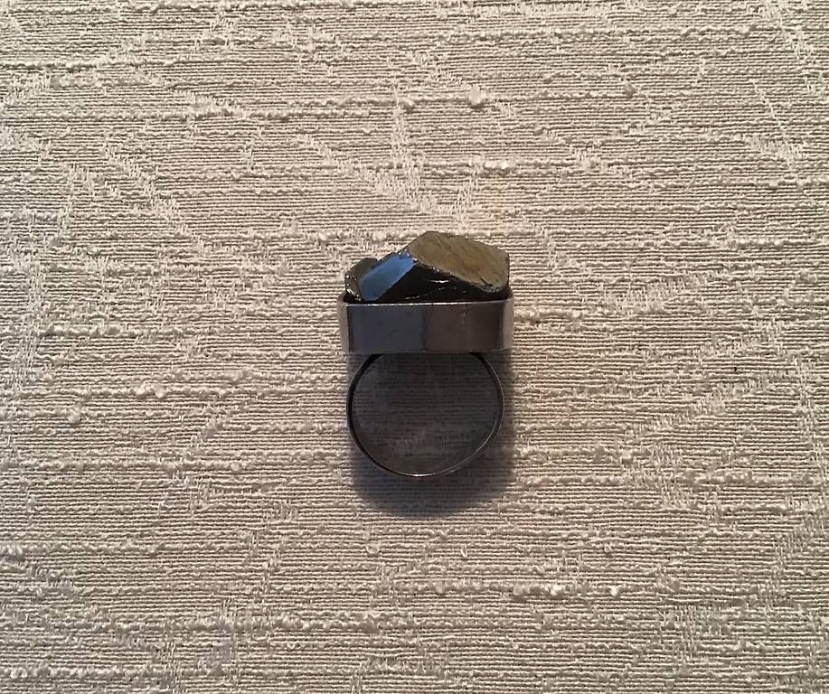 Anelli: ALTER PYRIT-ECHTSTEIN-RING, GEFASST IN SILBER – Usato da Kappel SO venduto da Happyday125 2