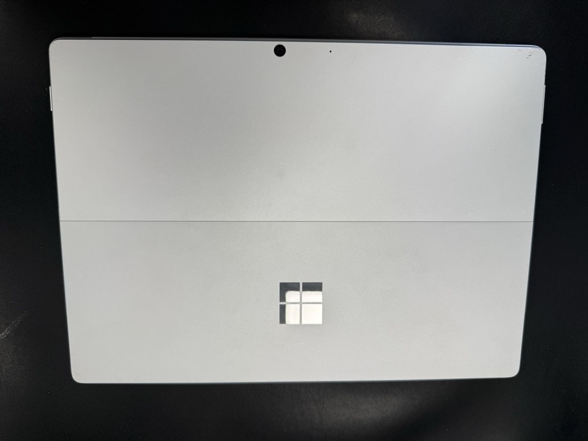 Microsoft Tablet PC: Tablet Microsoft Surface Pro 8 i5 8GB 128GB – Usato da Baar venduto da Rayvonplon 2