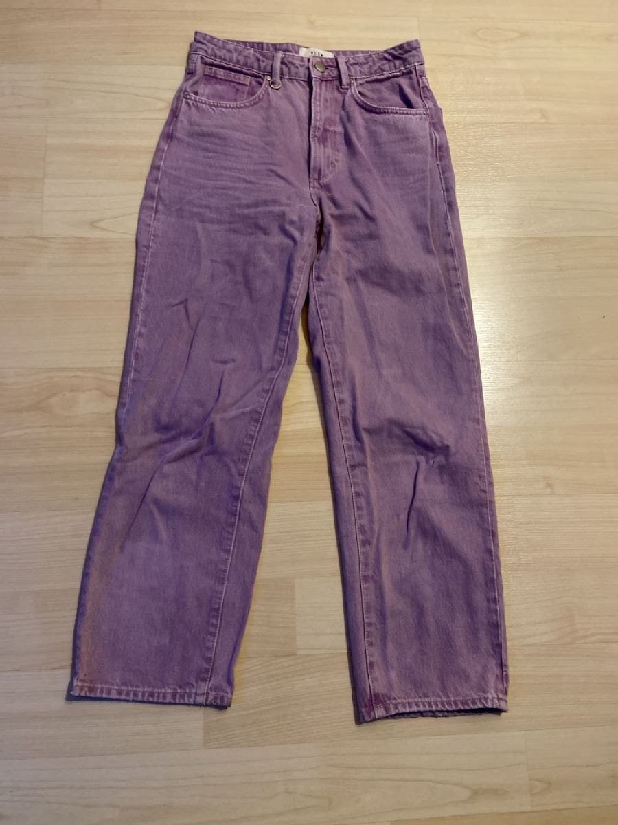 Jeans: Jeans – Usato da Sutz venduto da lue_r6b7