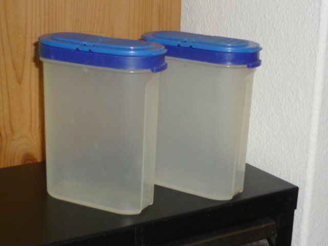 Tupperware Contenitori & Simili: TUPPERWARE 2 BEHÄLTER H. 11.5 CM. – Usato da St.Gallen venduto da Anso