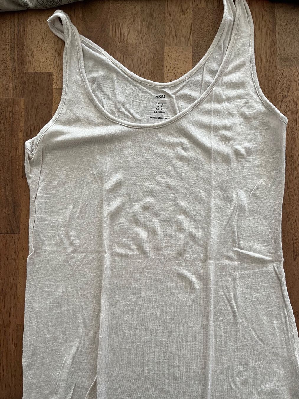 T-Shirts: Damen Sommer T-Shirts Gr. S/M – Gebraucht aus Baar von Charbin 2