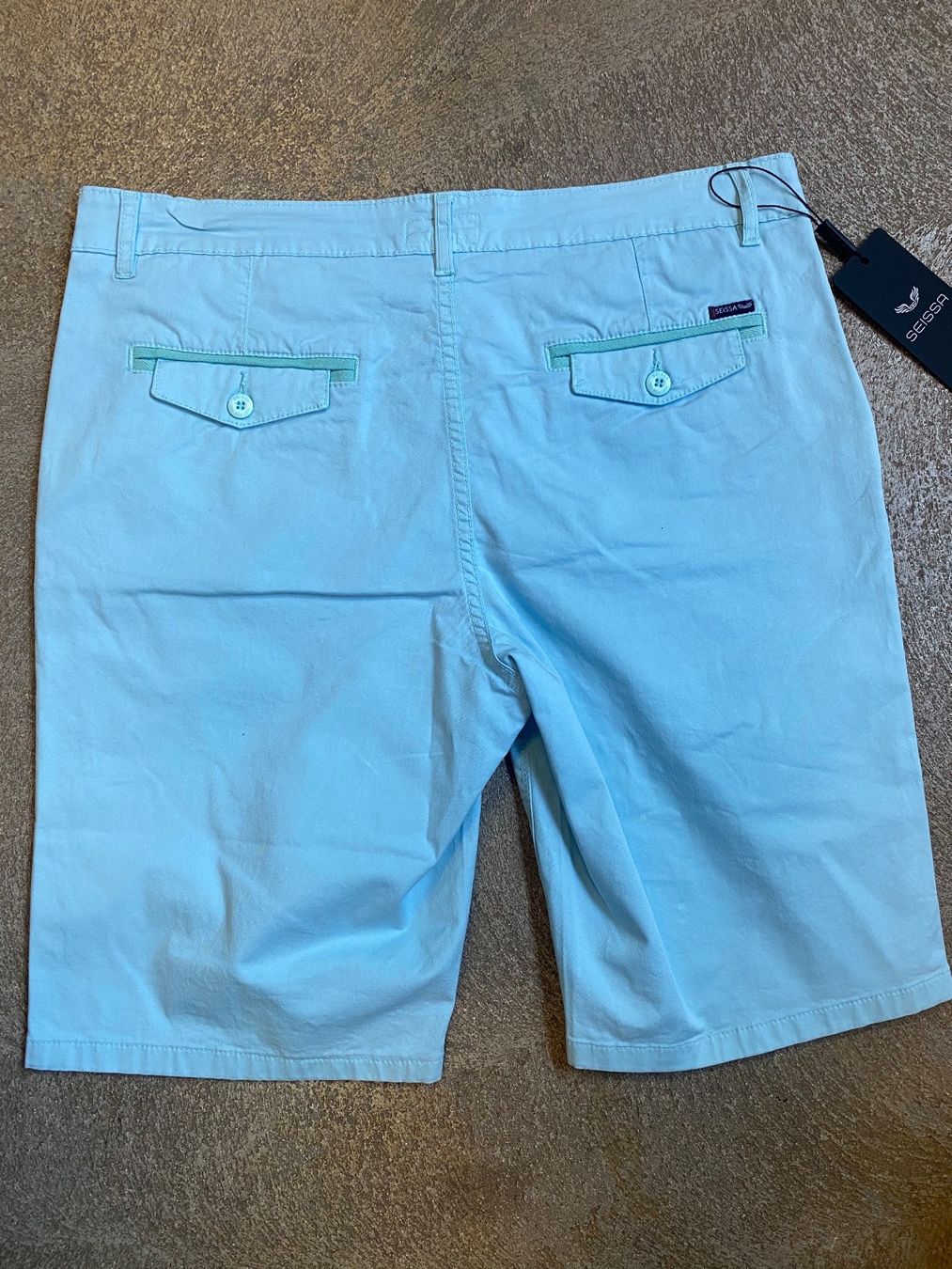 Pantaloni: Short Seissa Hommes Taille 36/44 – Nuovo e nell'imballaggio originale da Orbe venduto da D-stockFactory-Orbe 1