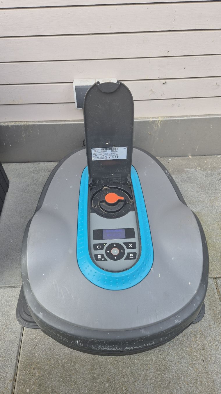 Gardena Tagliaerba: Gardena Sileno+ Mähroboter  Sommer-Angebot – Usato da Frasnacht venduto da monster-350 1