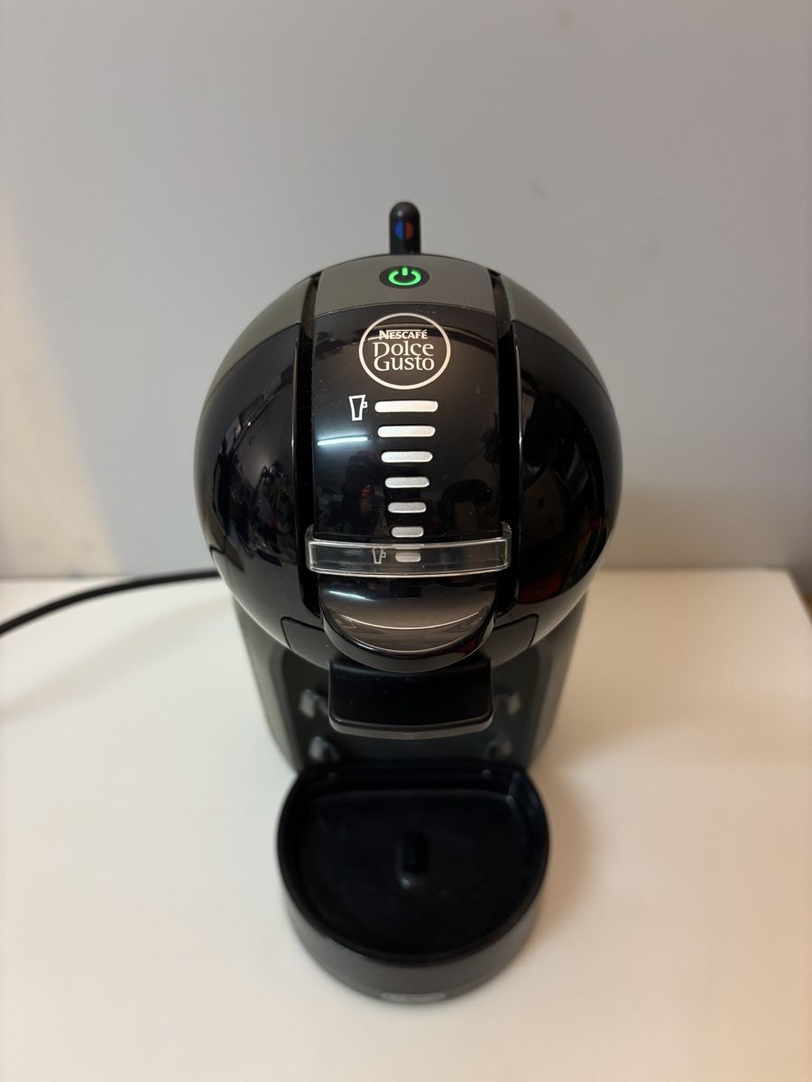 Nescafé Macchine per caffè & Macchine per espresso: Nescafe DOLCE GUSTO MINI ME Kaffemaschine – Difettoso da Küssnacht am Rigi venduto da sie_5yqs