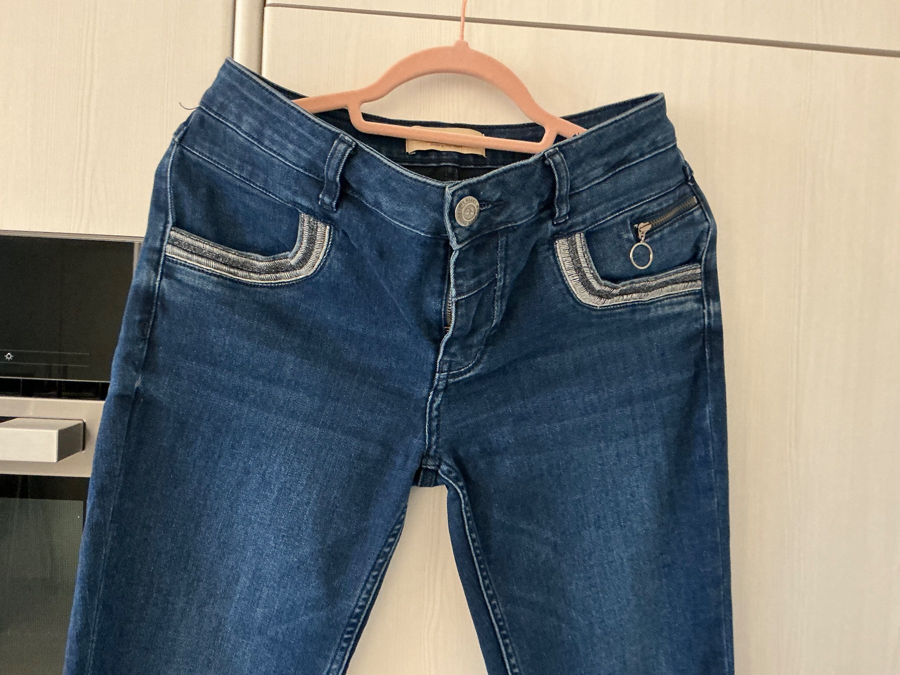 Jeans: Dunkelblaue Jeans, Gr. 27 – Gebraucht aus Würenlos von Tina48
