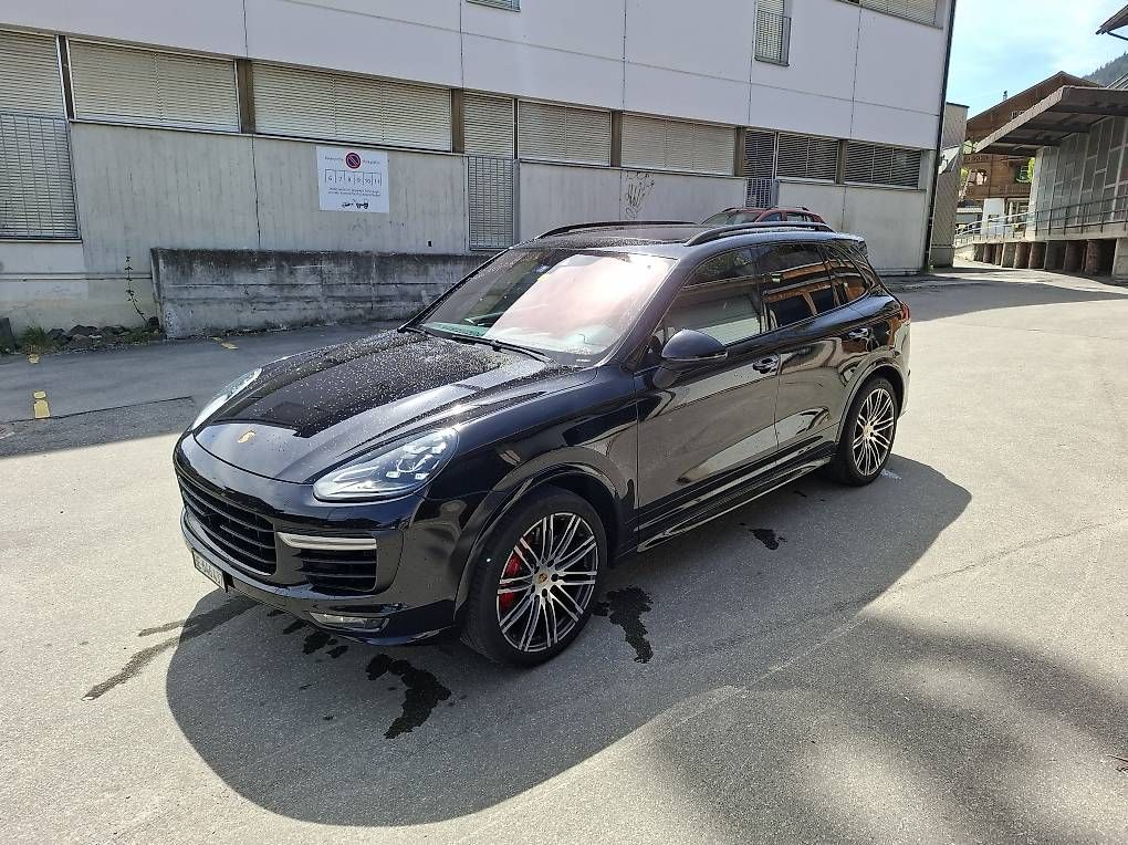 Automobili: Porsche Cayenne GTS  – Usato da Oey venduto da Tmbht99