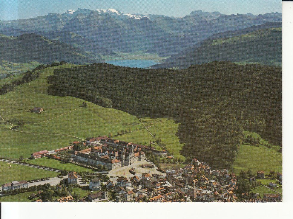 Cartoline postali: Einsiedeln ca. 1970 – Usato da Bürglen TG venduto da StampGraf