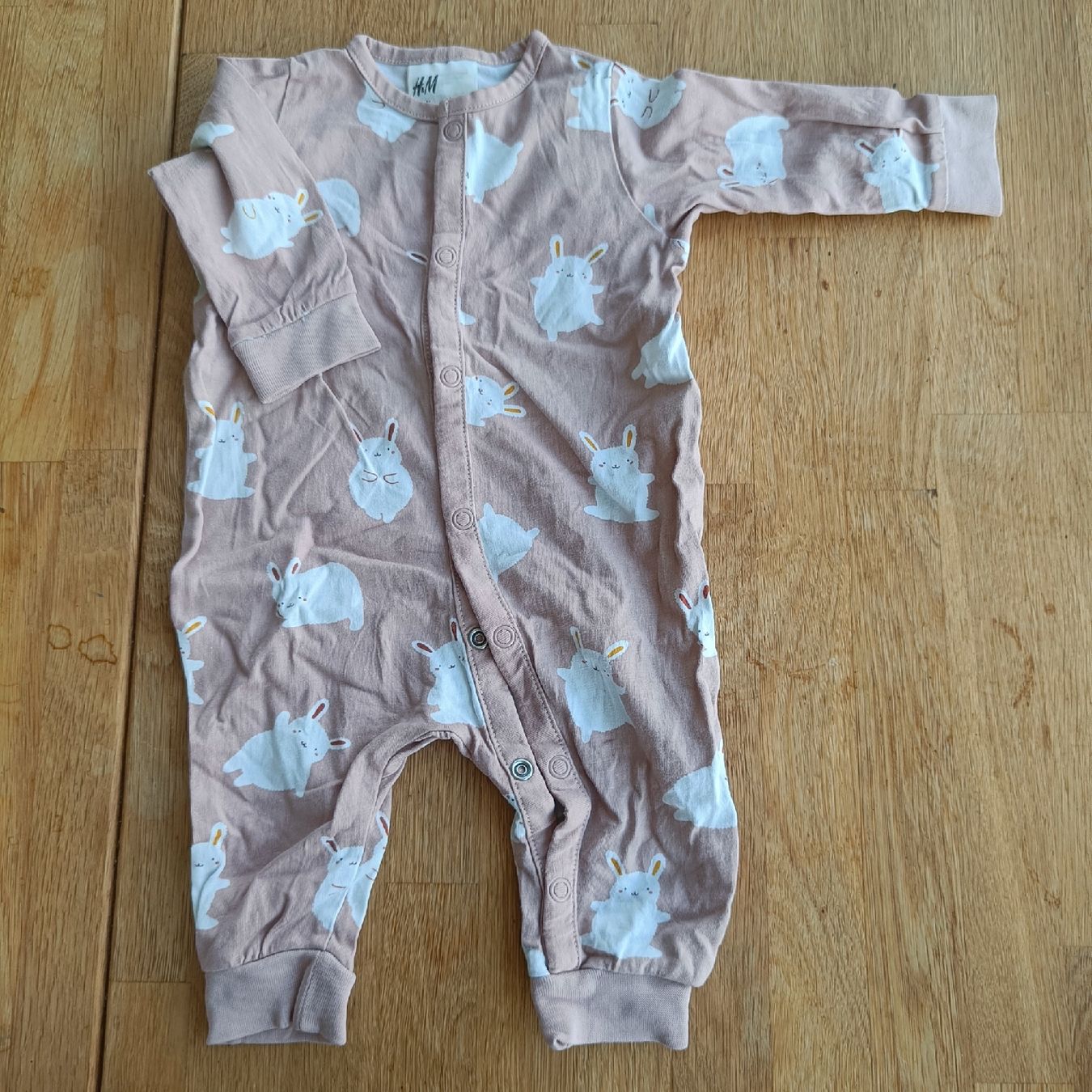H&M Pyjamas & Ähnliches: Pyjama Grösse 56 – Gebraucht aus Jaberg von urig17.