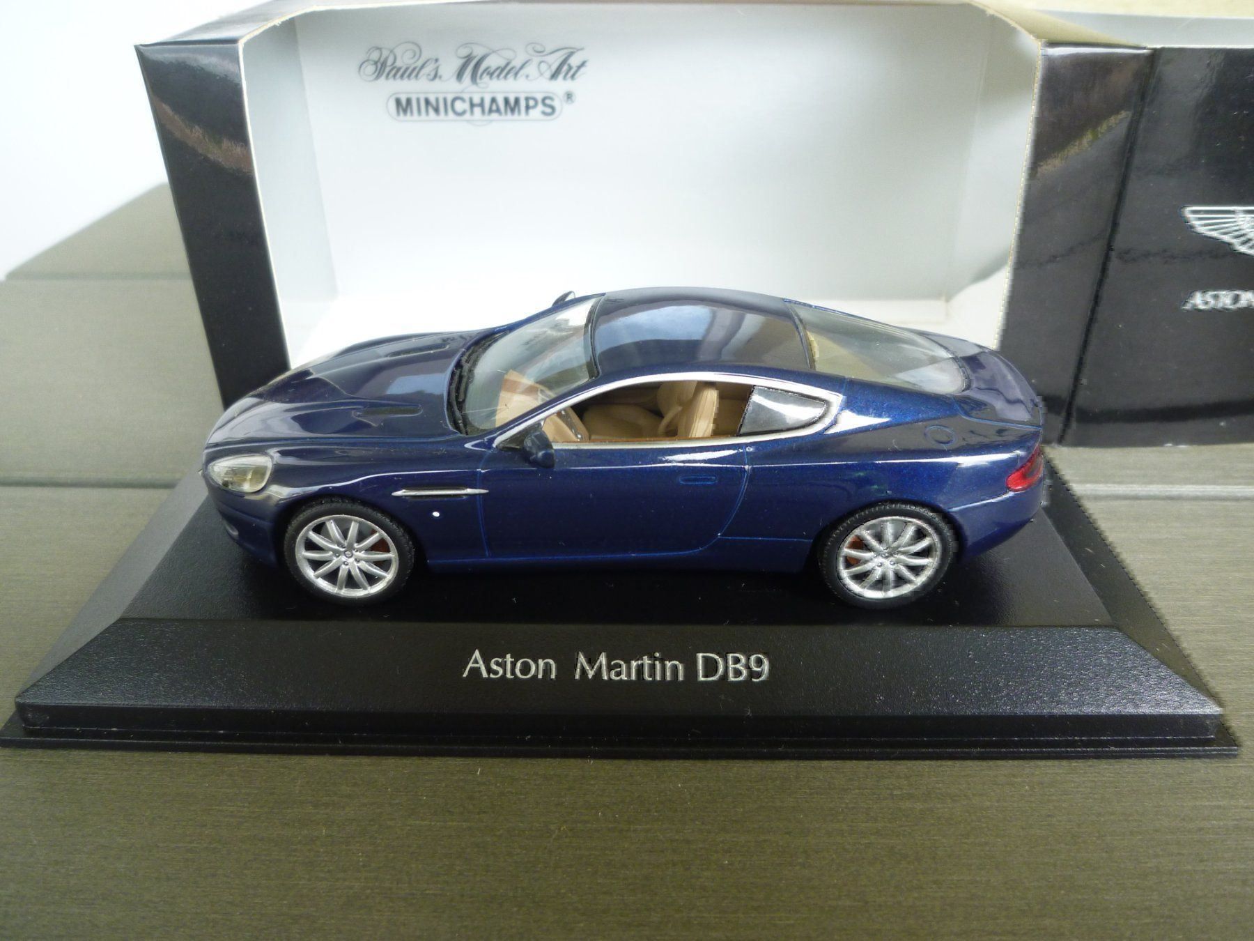 Minichamps Modellini d'auto: Aston Martin DB9 – Nuovo e nell'imballaggio originale da Flawil venduto da Imperiosud 3