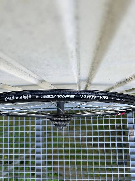 Shimano Pezzi di ricambio: Hinterrad 26" MTB + 9-fach Kassette + Bremsscheibe – Usato da Zürich venduto da mozii 3