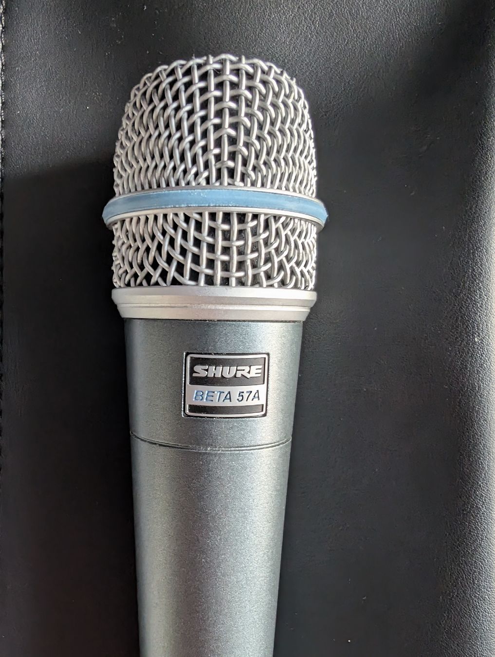 Shure Microfoni: Mikrofon Shure Beta 57A – Usato da Zürich venduto da skerkhof 1