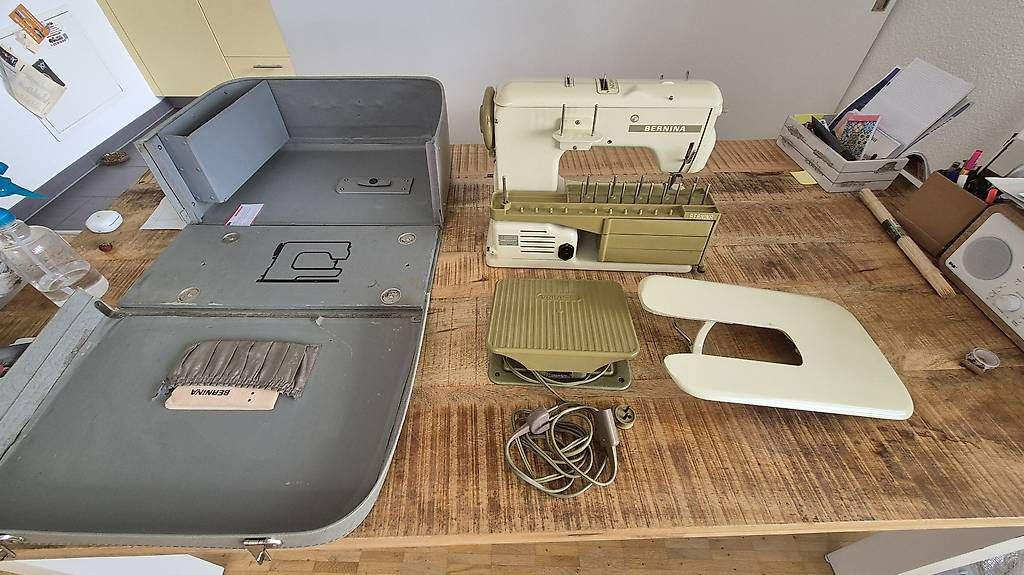 Macchine da cucire: Bernina Record 530-1 – Usato da Thun venduto da edifurler 3