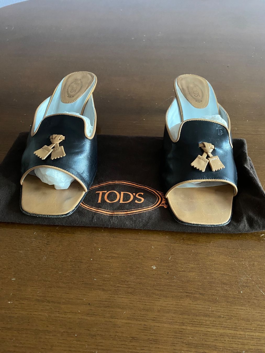Tod'S Scarpe da donna: Tod‘s Sandale – Usato da Küssnacht venduto da Flowerlady 3