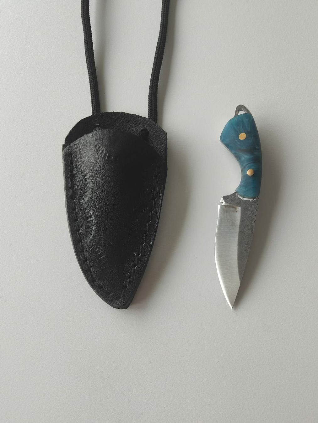 Zubehör: Handgefertigtes Kettenmesser mit Scheide. – Neu und originalverpackt aus Oberentfelden von ase_sk8n 1