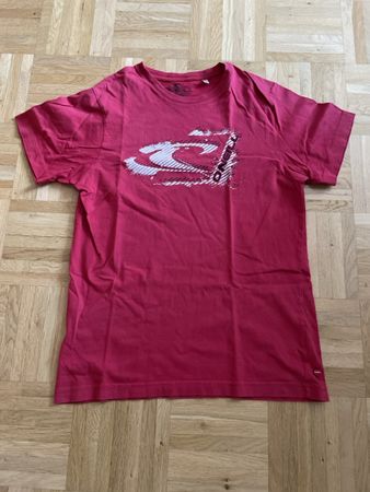 O'Neill T-Shirt Rot Grösse S Gebraucht