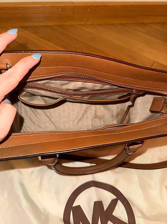 Taschen für Damen: Michael Kors Tasche Selma, braun – Gebraucht aus Aarau von Broeggi 1