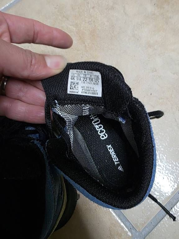 Scarpe per ragazzi: Adidas Wanderschuhe Grösse 22 – Usato da Luterbach venduto da roxy_world 3