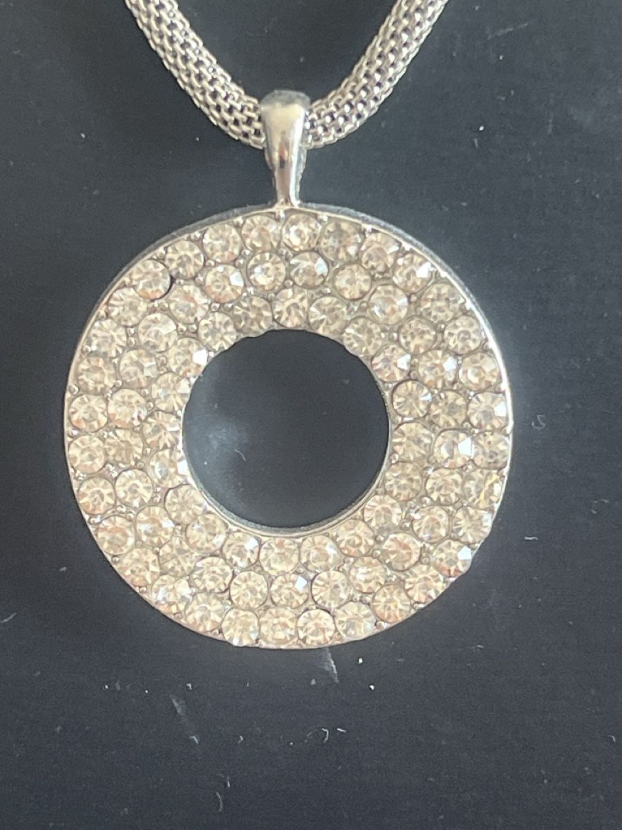 Catenine: Wunderschöne Halskette mit funkelndem Anhänger – Nuovo (secondo la descrizione) da Seon venduto da Sunny-Schmuck78 1